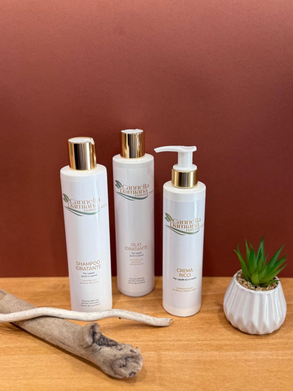 immagini dei prodotti kit idratante della linea cannella damiana natural style